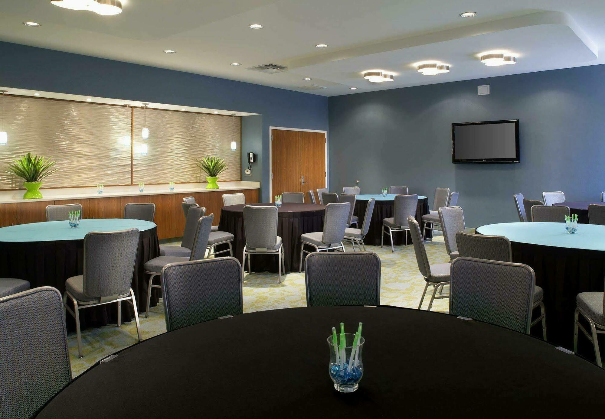 Springhill Suites Houston Intercontinental Airport Ресторан фото